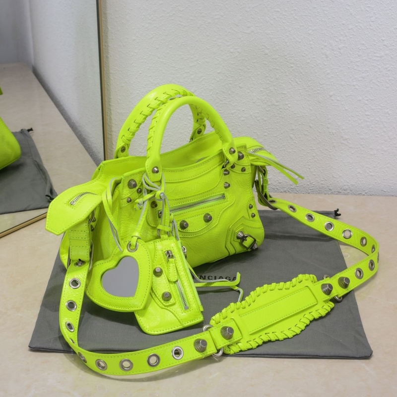 Ba*len*cia*ga top handle bags